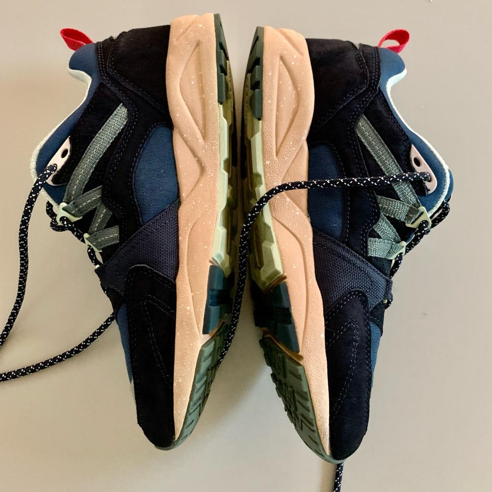 KARHU- Fusion 2.0 Unisex (size 6 women’s)Sneakers- Navy/red-Finland 1916 -EUC - Picture 7 of 9